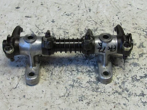 Conjunto de eje de brazo basculante Mitsubishi 4DQ5 - Imagen 1 de 4