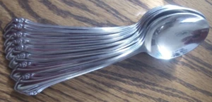 ONEIDA 1881 Rogers BITTERSWEET / REPOSE set/8 Place Oval Soup Spoons 6-3/4" M5 - Picture 1 of 2