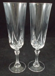 Cristal D'Arques Auteuil grupo de 2 vasos de champán acanalados - Imagen 1 de 4