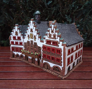 Keramik Teelichthaus *Römer* Frankfurt am Main Lichterhaus Duftölhaus - Bild 1 von 5