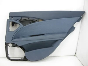 Mercedes-Benz A2117301663 9D22 Blue card rear right door Elegance E-class W2... - Picture 1 of 12
