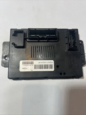 2013-2019 Ford Taurus HVAC Temperature Control Module - Imagem 1 de 4