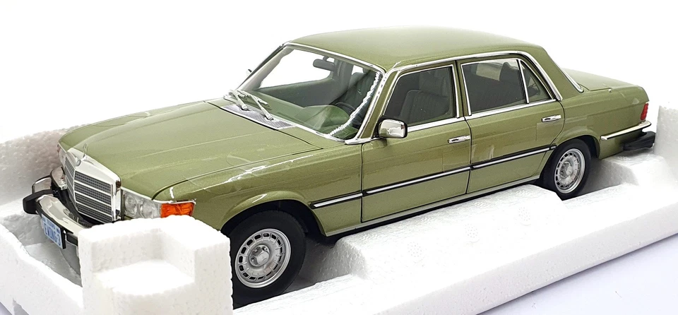 Norev 1/18 Scale Diecast 183975 - 1979 Mercedes-Benz 450 SEL US Version - Image 1 of 4