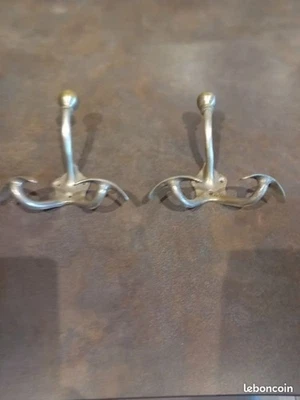 2 tres beaux porte manteaux de marine ,bronze massif nickele tres anciens tbetat - Photo 1/4