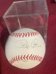 Pete Rose Signed Rawlings Official League baseball. Cincinnati Reds  Soon in HOF - Picture 1 of 4