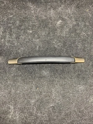 Correa de manija de tirador de puerta interior Lincoln Town Car 2003-2011 cuero negro OEM LTC Foto 1 de 4