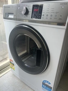 Fisher & Paykel WH8560P3 White Washing Machine - Picture 1 of 5