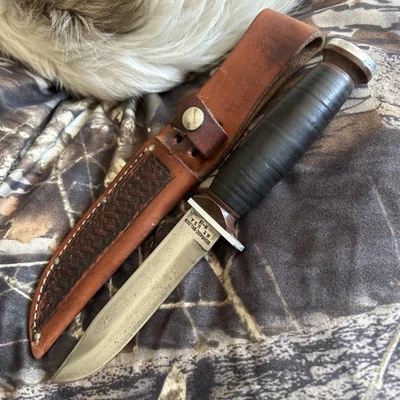 Cuchillo de cuero apilado de hoja fija Schrade-Walden NY EE. UU. H-15 1943-70 con funda Foto 1 de 4