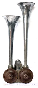 ORIGINAL CHRIS CRAFT AIR HORN,2 TONE,HIGH/LOW,SEDAN?CONSTELLATION?CONTINENTAL?++ - Bild 1 von 5