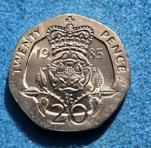 Great Britain 20 Pence 1985 - Tudor Rose - Heptagon Gem Bu- S - Picture 1 of 2