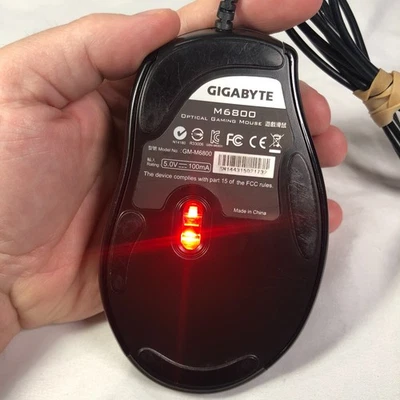 Gigabyte Gaming Mouse Dual Lens DPI Adjustable 800/1600, USB, M6800 GM-M6800 - Image 1 of 4