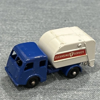 Vintage Lesney 1963 Matchbox no 15 Refuse Truck - Image 1 of 4