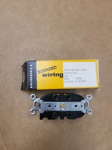 New Hubbell HBL7580 Twist-Lock CONNECTOR - Picture 1 of 1