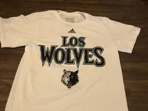 Maglietta Los Wolves Minnesota Timberwolves NBA Latin Heritage piccola bianca - Foto 1 di 9