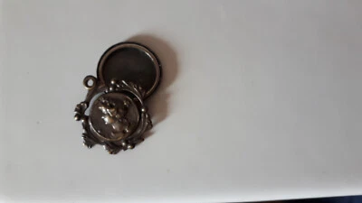 medaillon pendentif porte-photo art nouveau - Photo 1/3