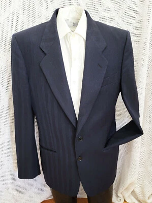 ВИНТАЖНЫЙ 1990-Х UNGARO UOMO ТЕМНО-СИНИЙ ШЕРСТИ ЗАКОЛКА ПОЛОСКИ 2 КНОПКИ СПОРТИВНОЕ ПАЛЬТО КУРТКА - Изображение 1 из 4