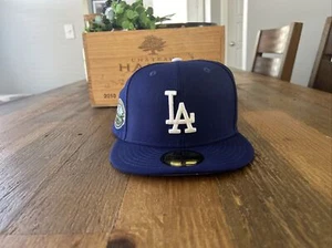 Mens New Era LA Dodgers 50th Anniversary Cap Embroidered Fitted Blue Size 7 - Picture 1 of 5