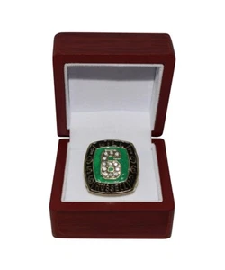 Bill Russell 1956-1969 Hall of Fame Legend Rare Championship Ring & Display Box - Picture 1 of 4