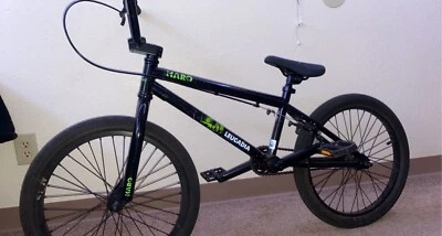 BMX Haro Leucadia 18,5 pulgadas Foto 1 de 4