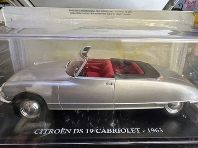 AUTO VINTAGE citroen ds 19 cabriolet  1963   in metallo 1/24 Centauria editore - Immagine 1 di 4
