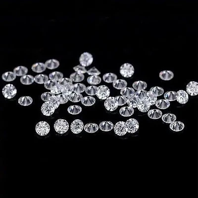 Loose Lab Grown CVD Diamonds Round cut  4 MM Natural D-E Color VSS1 Clarity Lot - Image 1 of 4