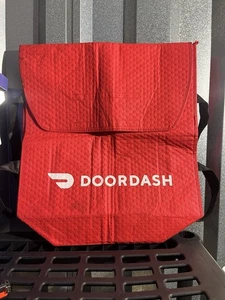 "Bolsa de pizza aislada DoorDash roja con asas 19"" X 19"" X 5""" - Imagen 1 de 5