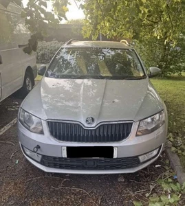Breaking Skoda Octavia Estate 2016 PLATEADO (mensaje para piezas) - Imagen 1 de 5