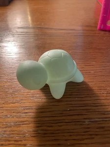 Figura Tortuga Brilla en la Oscuridad Gard Juguete Plástico C3 - Imagen 1 de 5