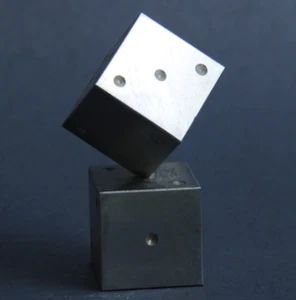3" Mid Century Modern Würfel Stahl Brutalistische Kunst Skulptur - Bild 1 von 17