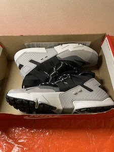 huarache mid top