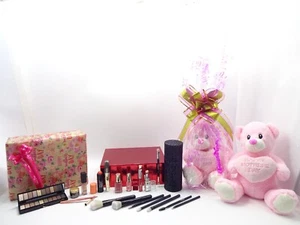 Happy Mothers Day Luxury Beauty Box Gift Set For Women, L'Oréal Set, Free Teddy - Picture 1 of 12