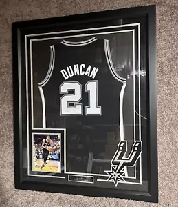 Tim Duncan Signed Autographed San Antonio Spurs Framed Jersey Authenticated JSA - Picture 1 of 7