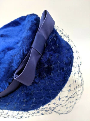 De colección Años 50-60 Mr. Rickie Elegante Iglesia Azul Imitación Piel Pastillero Caja Sombrero Red Foto 1 de 4