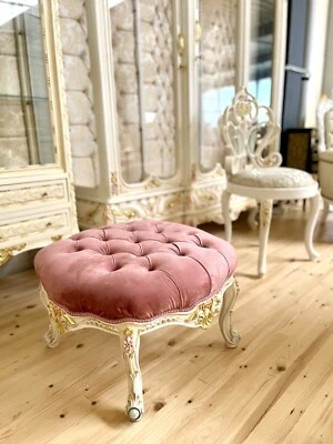 Ottoman  Foot Stool in French Louis XVI  Baroque Style  Velvet-Pink - Bild 1 von 4