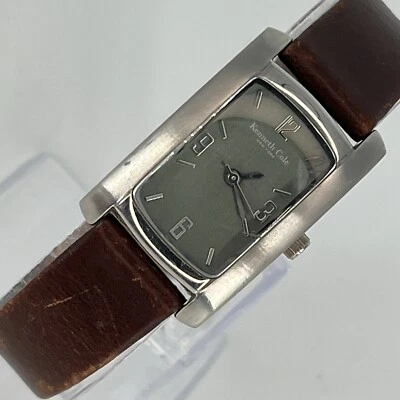Reloj Kenneth Cole para mujer KC2135 esfera tono plateado correa de cuero marrón BATERÍA NUEVA Foto 1 de 4