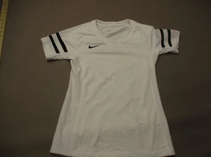NIKE DRI-FIT Size XS Girls Multicolor V-Neck Short Sleeve Athletic Top 537 - Picture 1 of 5