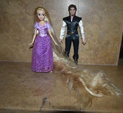 Muñeca Disney Rapunzel Flynn Rider Fairytale Edición Limitada En Conjunto Clásico Foto 1 de 4