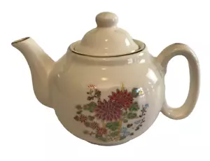 Small 3 Cup (750ml) Ceramic Teapot With Flower Design And Gold Accents - Picture 1 of 4