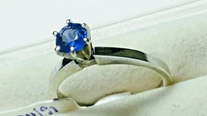 ANELLO VIVACE ZAFFIRO NATURALE NON TRATTATO in ORO BIANCO 14K MISURA 6,0-6,25mm - Foto 1 di 12