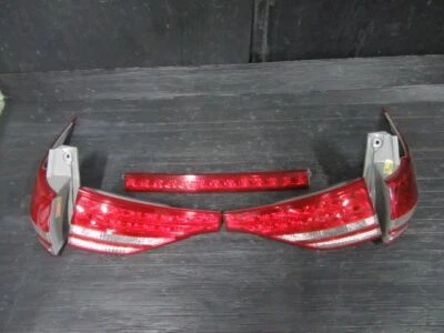 Luces traseras originales Toyota 50 Estima LR GSR50W ACR50W Previa Tarago Foto 1 de 4