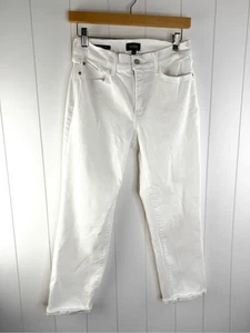 NYDJ Marilyn Capri in White Size 8 Lift Tuck Technology - Picture 1 of 10