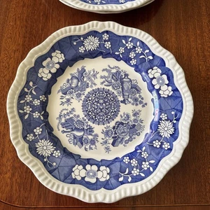 Spode Blue Room Collection “Trophies” 10.75” Dinner Plates - Picture 1 of 9