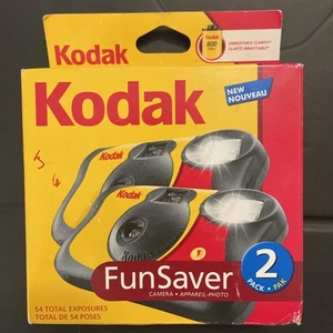 Cámara fotográfica Kodak Funsaver de colección de un solo uso paquete de 2 nuevas selladas caducadas 2006 - Imagen 1 de 11