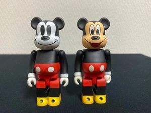 Medicom Toy Bearbrick 100% Mickey Mouse Normal Secret Sammelfigur - Bild 1 von 3