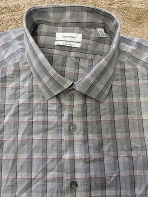 CAMISA DE VESTIR CALVIN KLEIN PARA HOMBRE SLIM FIT ELÁSTICA (GRIS/BERRY, 18-18,5 36/37) NUEVA SIN ETIQUETAS Foto 1 de 2