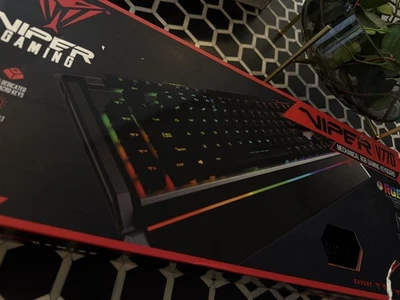 Viper V770 RGB MECHANICAL GAMING KEYBOARD | Patriot | RGB Colour Customizable  - image 1 of 4