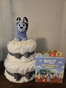 BLUEY diaper Cake With Book Socks Plush Pampers Size 1 - Picture 1 of 9
