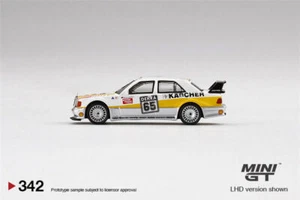 Coche MINI GT 1:64 Mercedes-Benz 190E 2.5-16 Evolution II #65 AMG en caja - Imagen 1 de 3