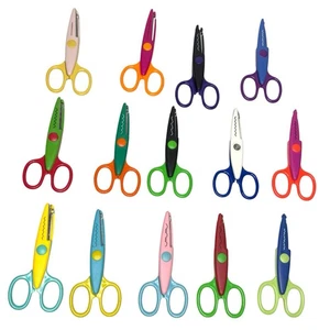 Lote de 14 tijeras decorativas para bordes artesanales álbumes de recortes niños - Imagen 1 de 4