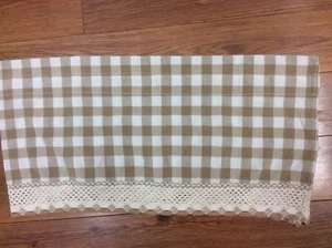 GINGHAM VALANCE CHECK TAN WHITE CROCHET ACCENT 56X14.5 COUNTRY COTTAGE FARMHOUS - Picture 1 of 11